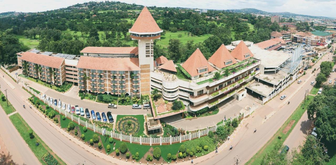 Golf Course Hotel Kampala Exteriér fotografie